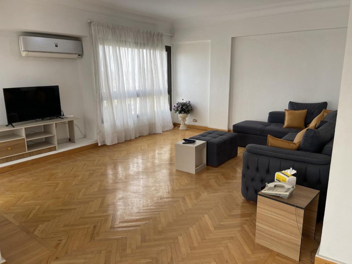 Heliopolis Modern 2Bdr Apartment القاهرة المظهر الخارجي الصورة